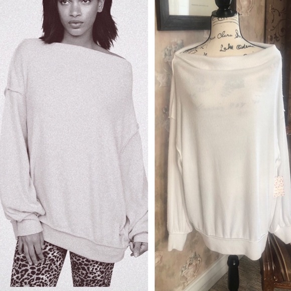 Free People Tops - FREE PEOPLE MAIN SQUEEZE SNOW ANGEL TUNIC NWT